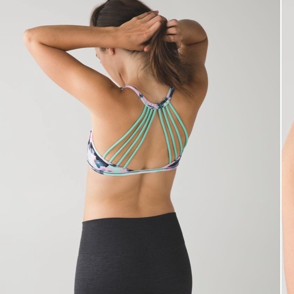 Lululemon Lighten Up Bra in Clouded Dreams Multicolor - Picture 4 of 8